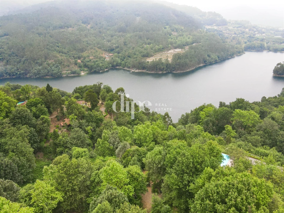 Terreno para Venda em Caniçada e Soengas Foto 8