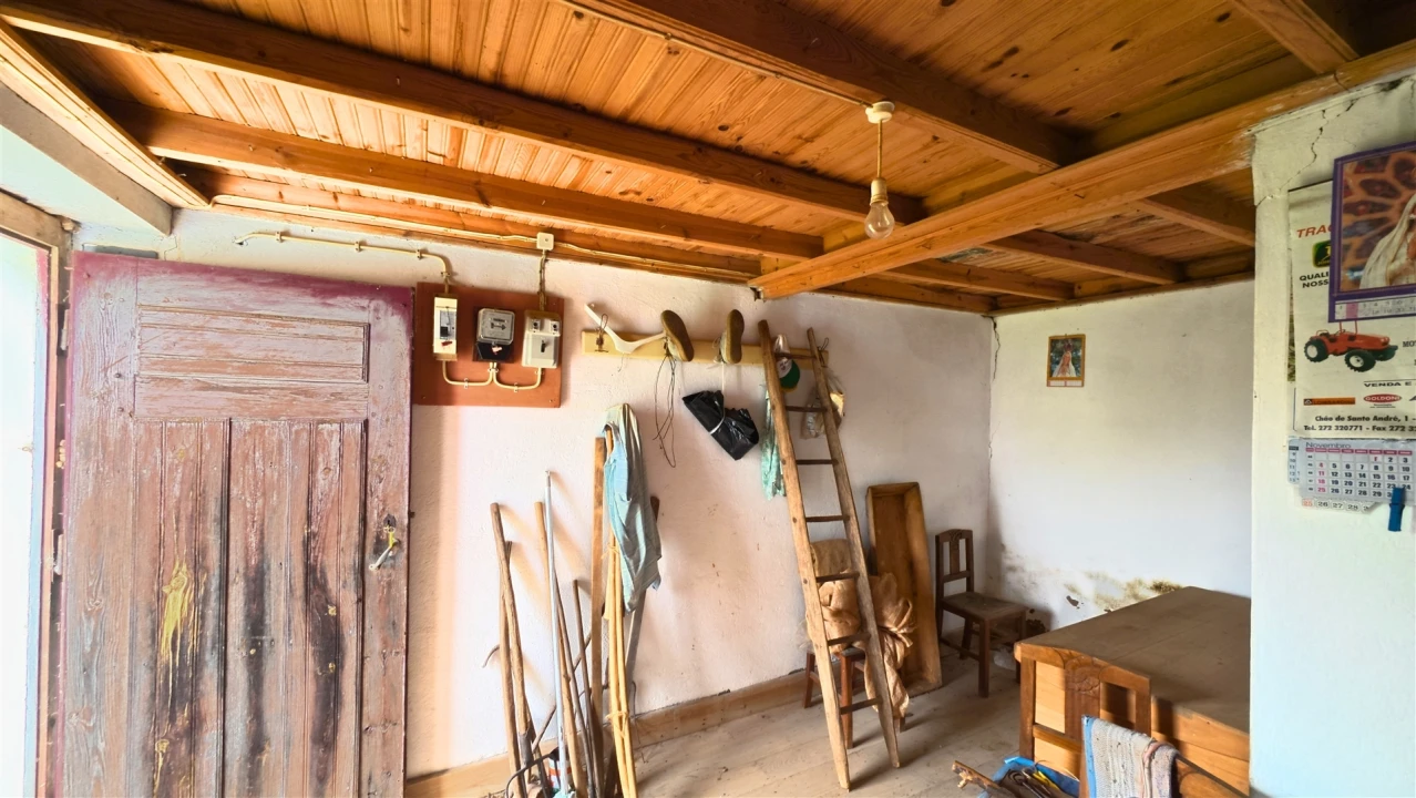 Moradia T2 para Venda em Sarzedas Foto 6