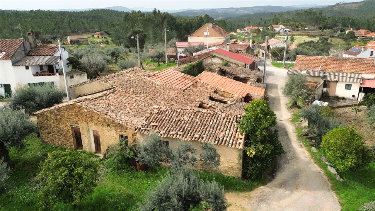 Moradia T2 para Venda em Sarzedas Foto 24