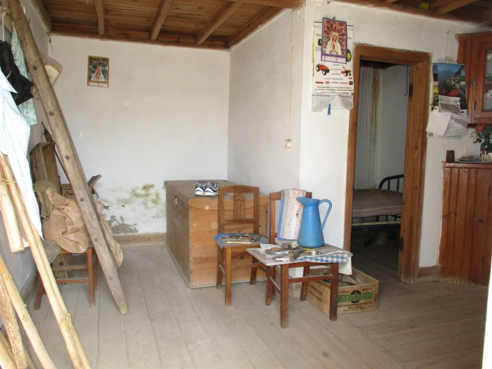 Moradia T2 para Venda em Sarzedas Foto 6