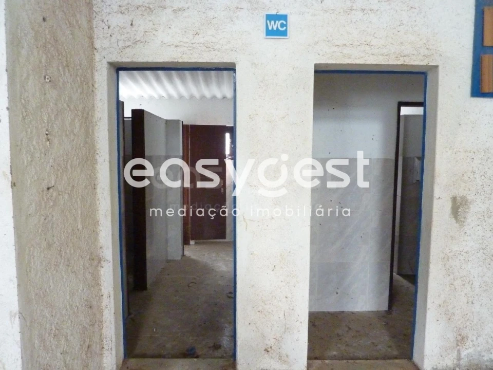 Armazém para Venda em Bemposta Foto 12