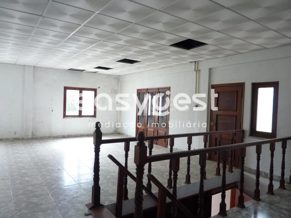 Armazém para Venda em Bemposta Foto 23