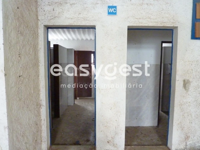 Armazém para Venda em Bemposta Foto 12