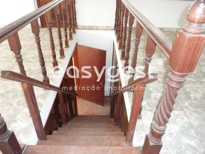 Armazém para Venda em Bemposta Foto 21