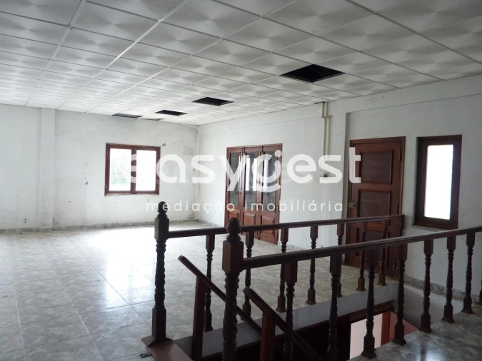 Armazém para Venda em Bemposta Foto 23