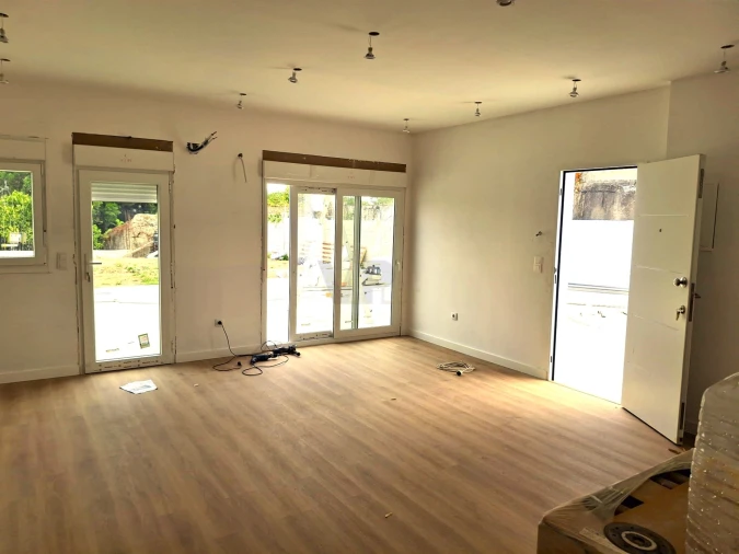 Moradia T3 para Venda em Mafamude e Vilar do Paraíso Foto 8