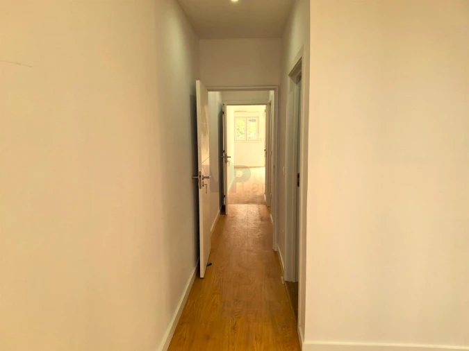 Moradia T3 para Venda em Mafamude e Vilar do Paraíso Foto 30