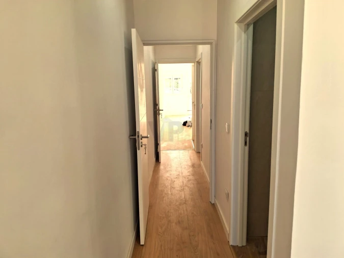 Moradia T3 para Venda em Mafamude e Vilar do Paraíso Foto 22