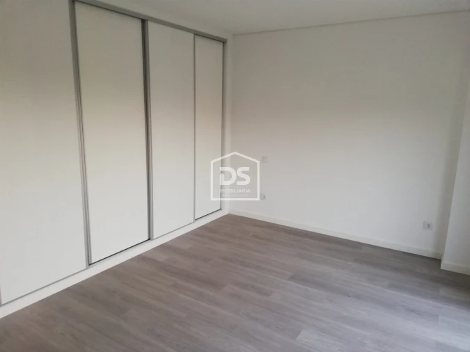 Moradia T4 para Venda em Nossa Senhora das Misericordias Foto 27