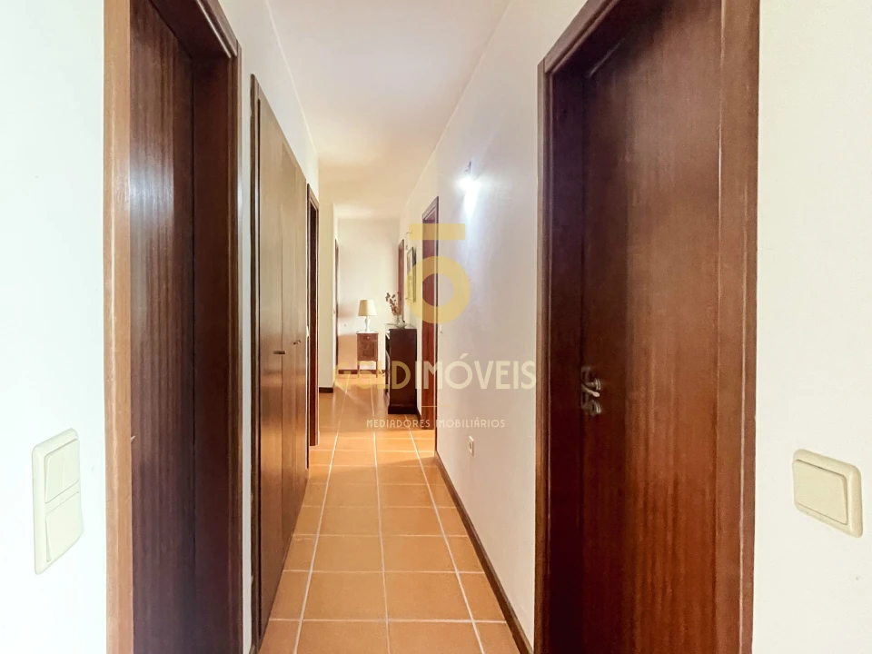 Quinta T6 para Venda em Souselo Foto 19