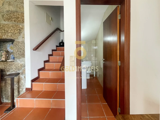 Quinta T6 para Venda em Souselo Foto 15