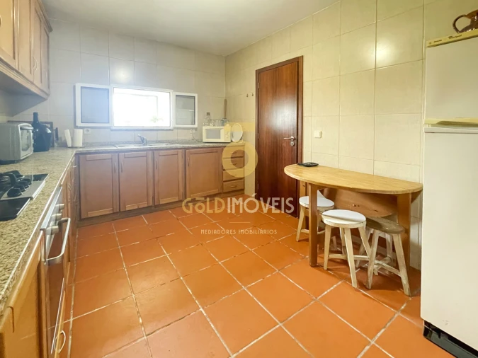 Quinta T6 para Venda em Souselo Foto 14