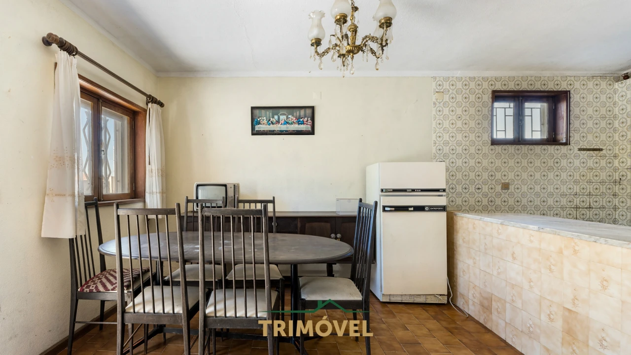 Moradia T2 para Venda em Favaios Foto 5