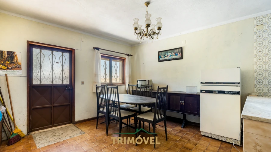 Moradia T2 para Venda em Favaios Foto 3