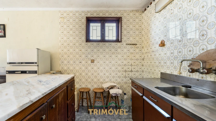 Moradia T2 para Venda em Favaios Foto 6