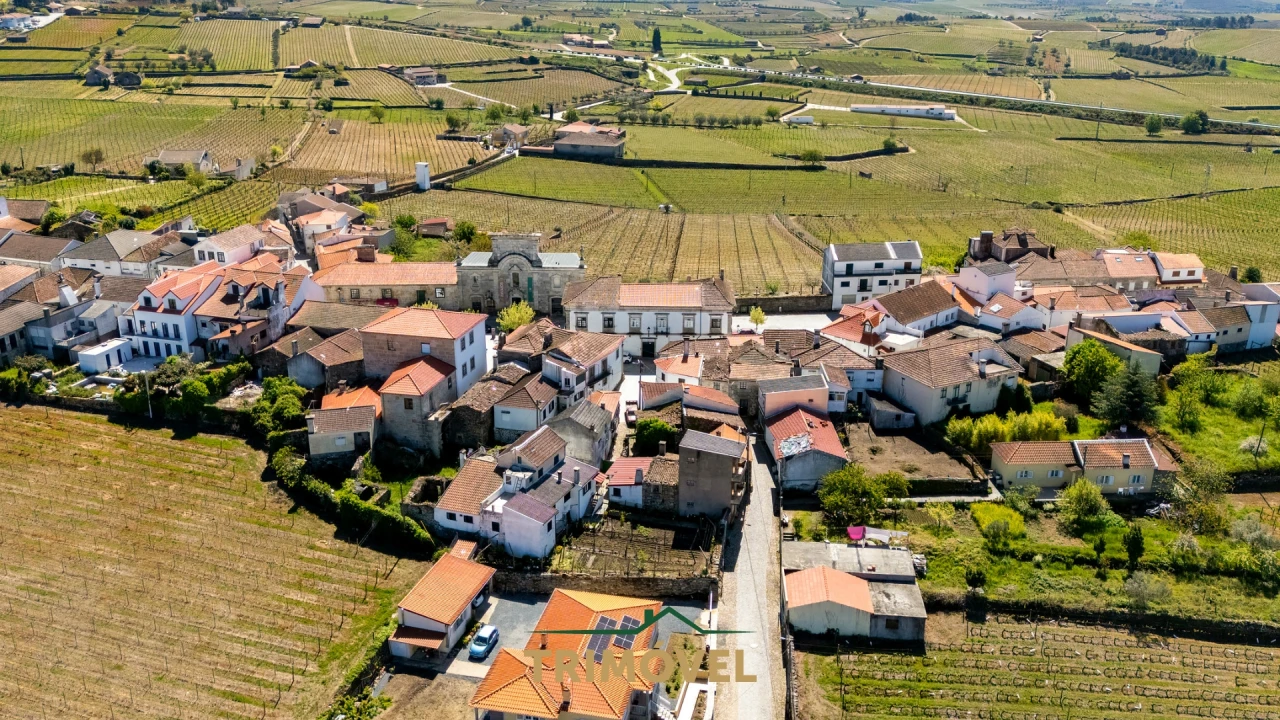 Moradia T2 para Venda em Favaios Foto 25