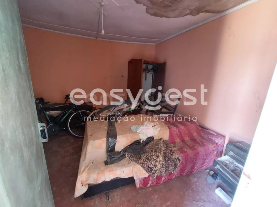 Moradia T2 para Venda em Ferreira do Alentejo e Canhestros Foto 6