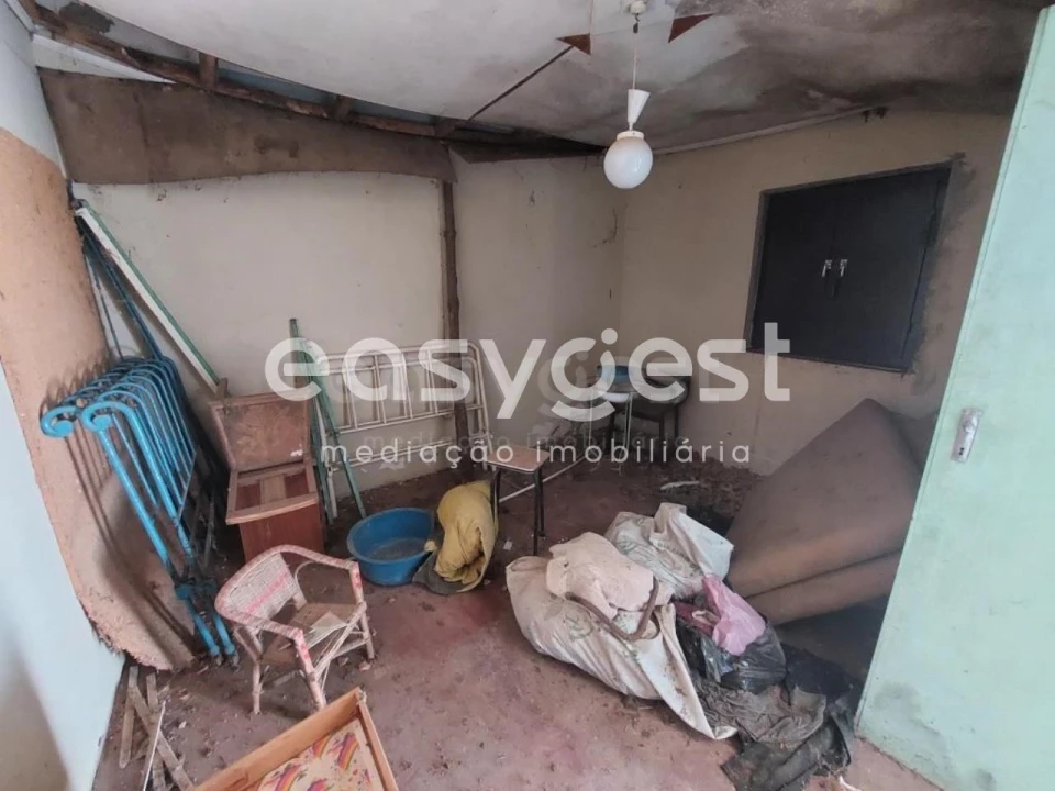 Moradia T2 para Venda em Ferreira do Alentejo e Canhestros Foto 10