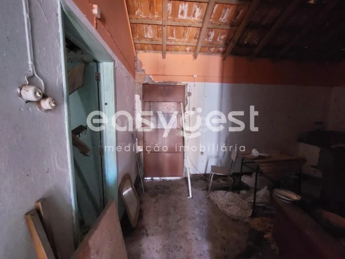 Moradia T2 para Venda em Ferreira do Alentejo e Canhestros Foto 8