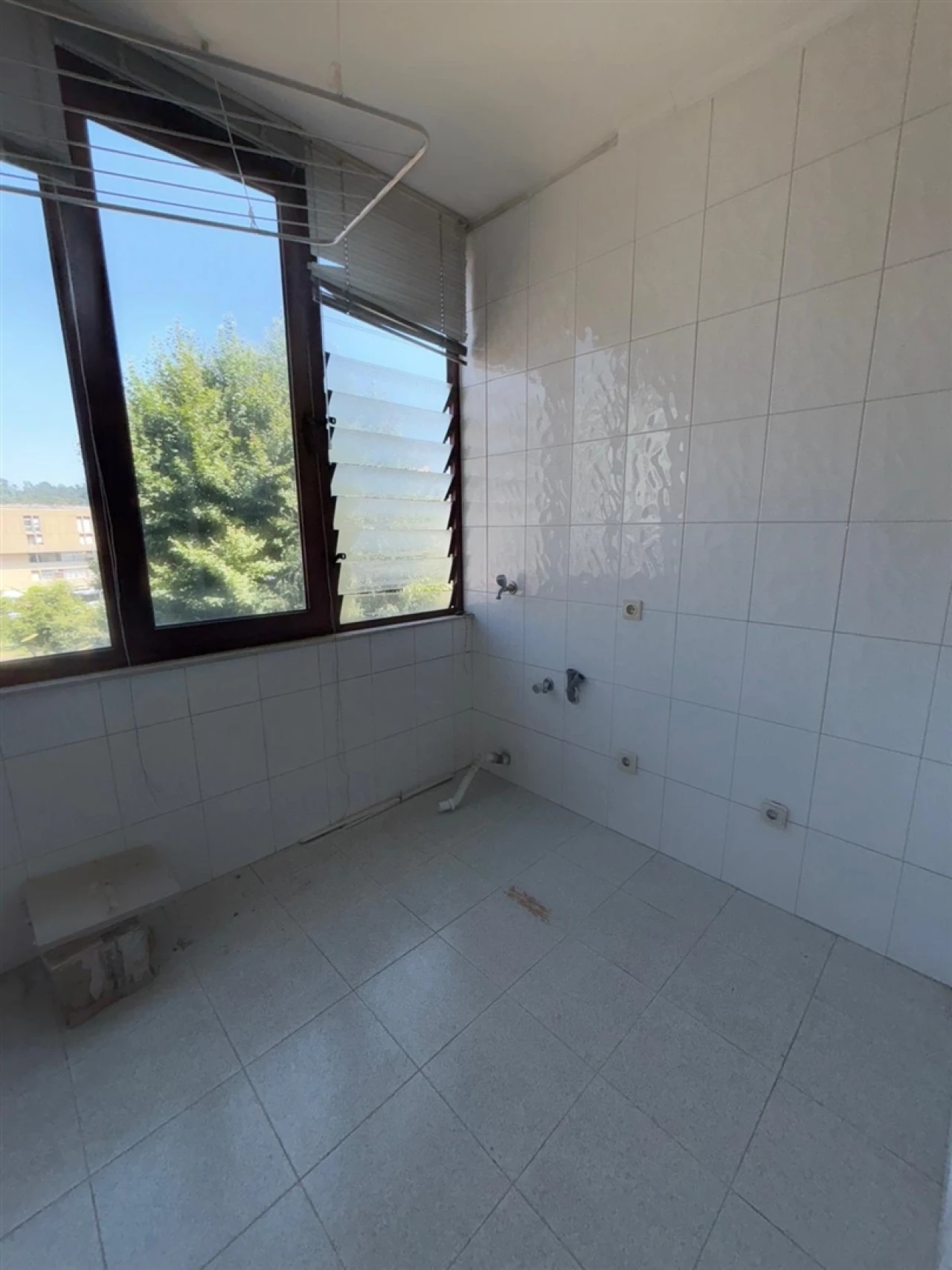 Apartamento T3 para Arrendamento em Vila Nova de Famalicão e Calendário Foto 9