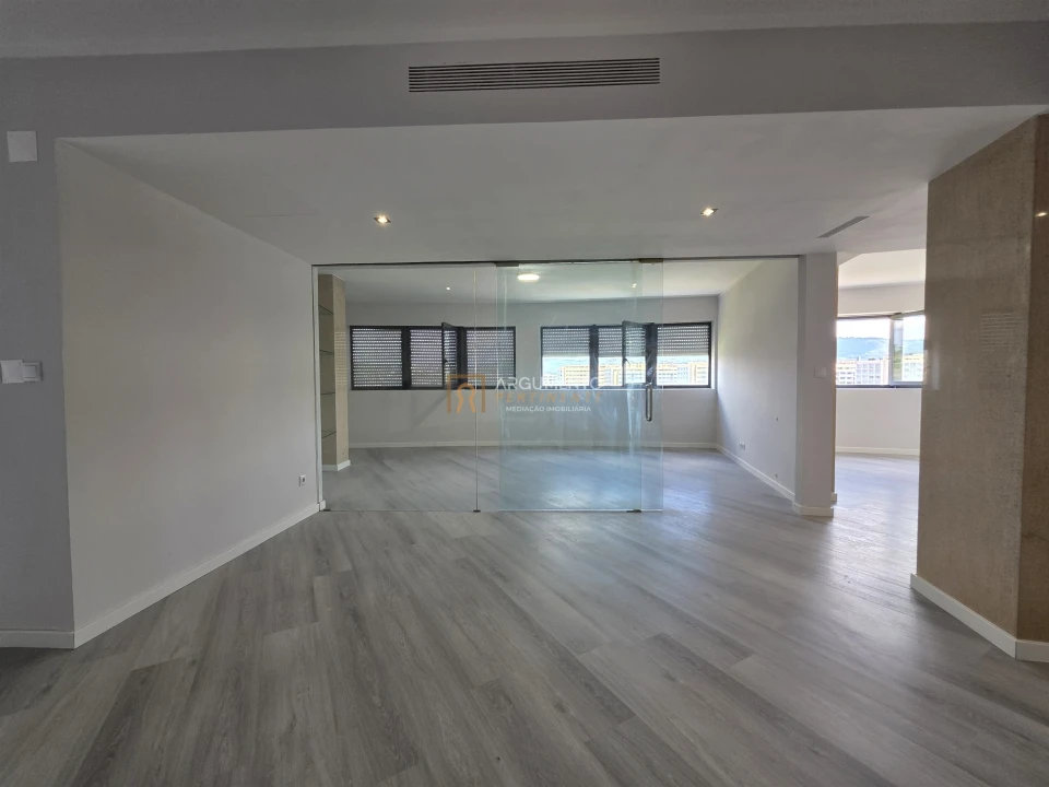 Apartamento T4 para Venda em São Vicente (Braga) Foto 3