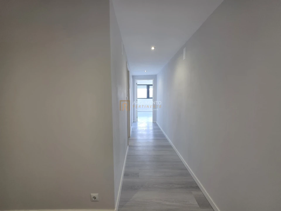 Apartamento T4 para Venda em São Vicente (Braga) Foto 24
