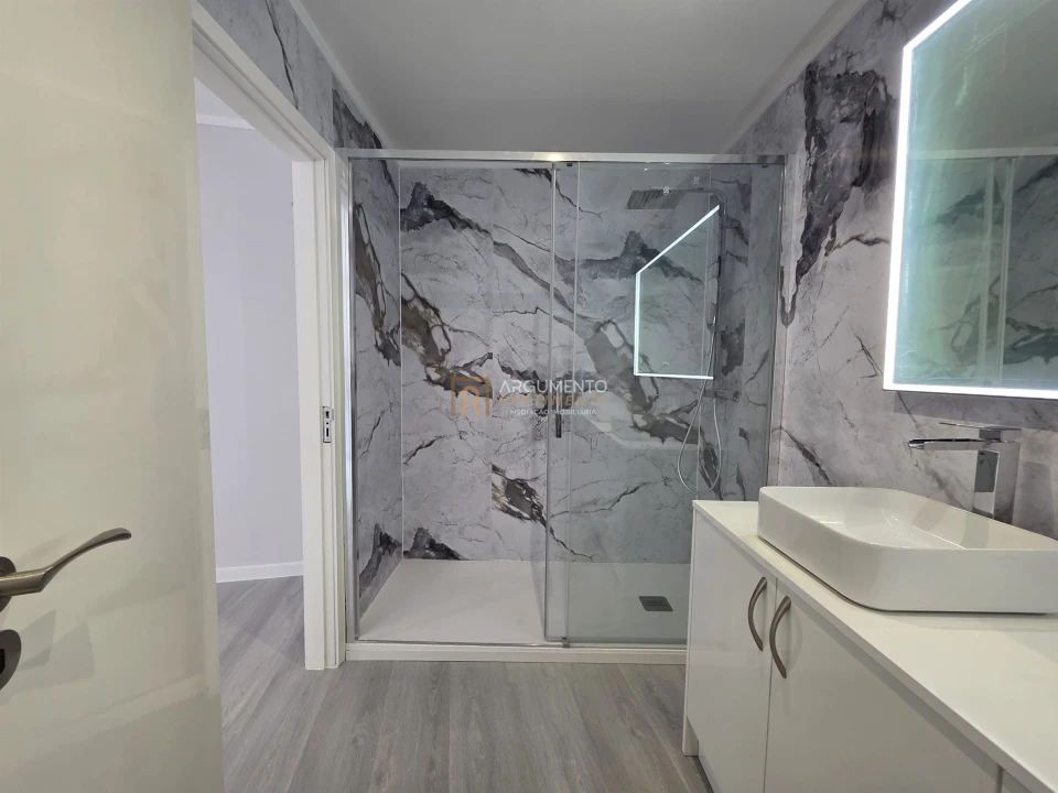 Apartamento T4 para Venda em São Vicente (Braga) Foto 13