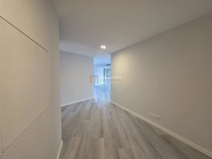 Apartamento T4 para Venda em São Vicente (Braga) Foto 25
