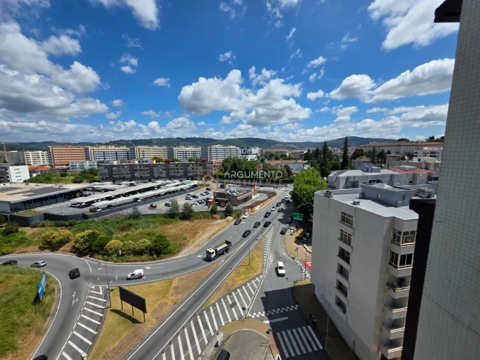 Apartamento T4 para Venda em São Vicente (Braga) Foto 48