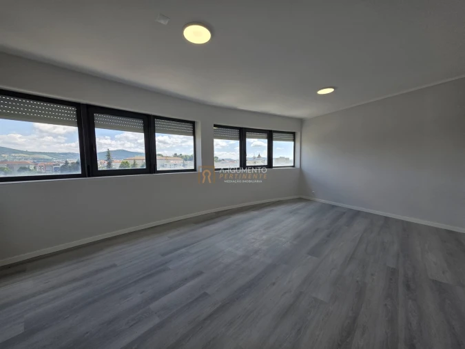 Apartamento T4 para Venda em São Vicente (Braga) Foto 20