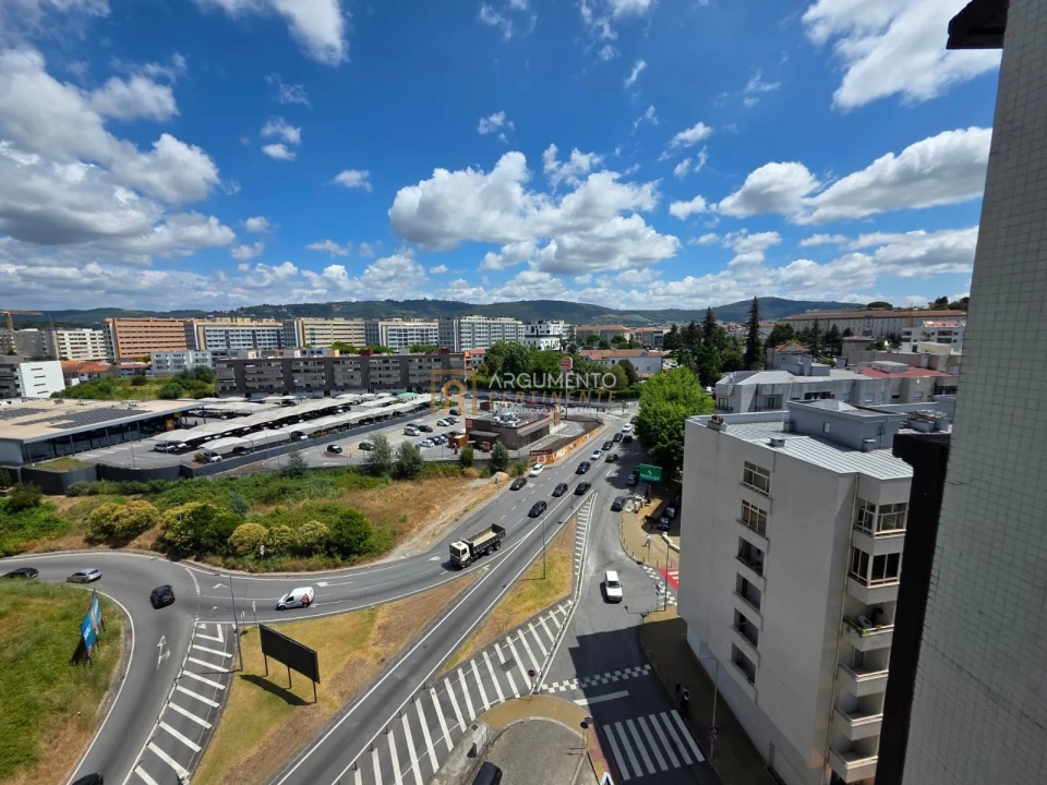 Apartamento T4 para Venda em São Vicente (Braga) Foto 48