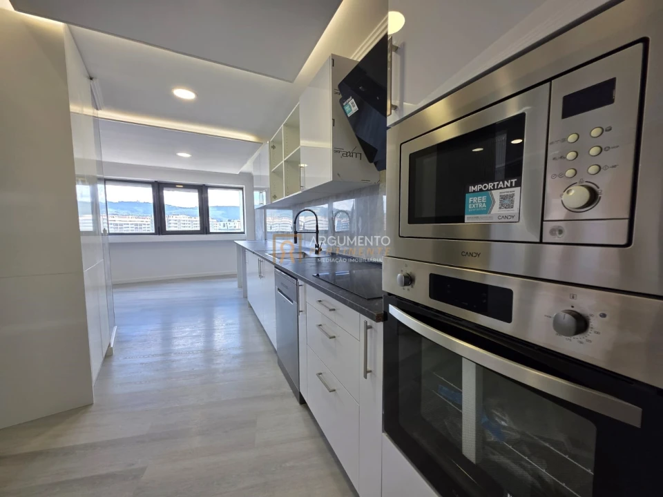 Apartamento T4 para Venda em São Vicente (Braga) Foto 9