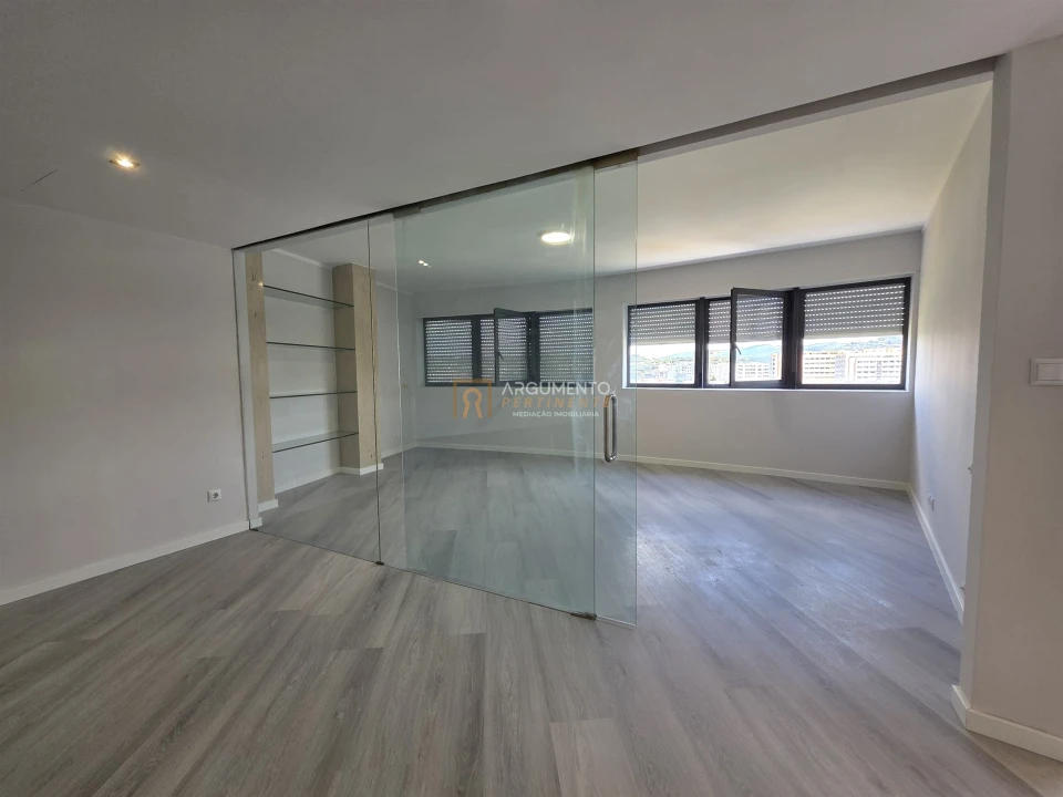 Apartamento T4 para Venda em São Vicente (Braga) Foto 30