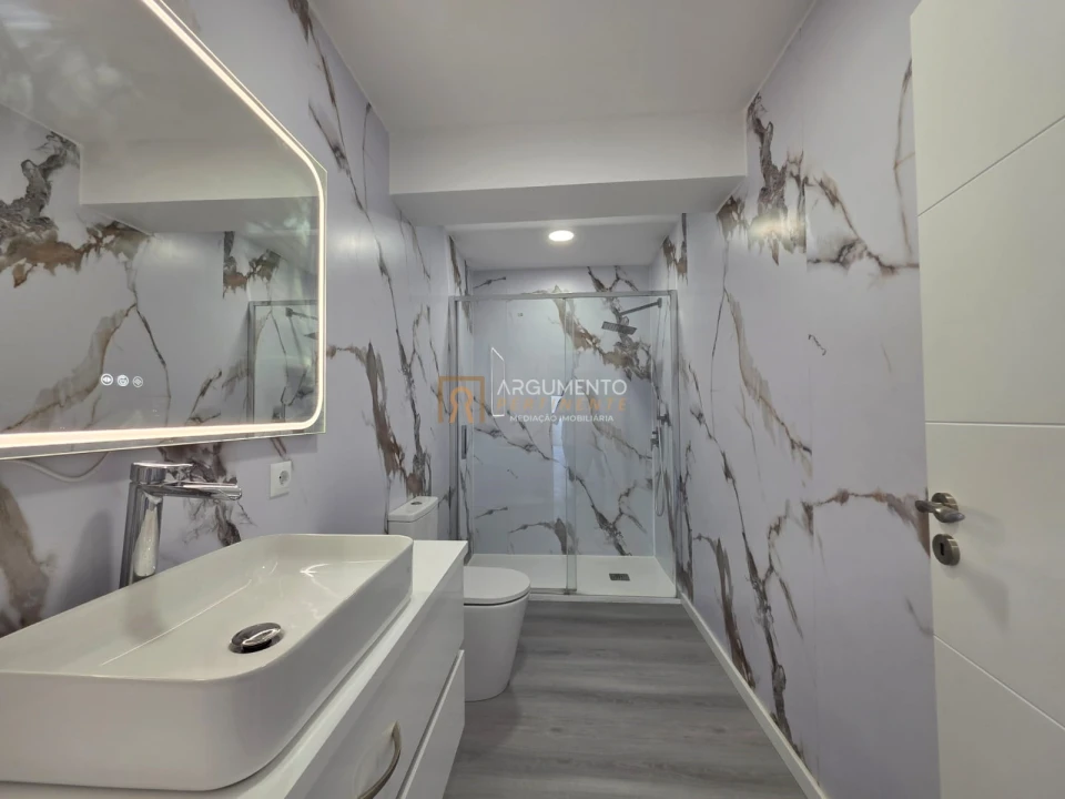 Apartamento T4 para Venda em São Vicente (Braga) Foto 7