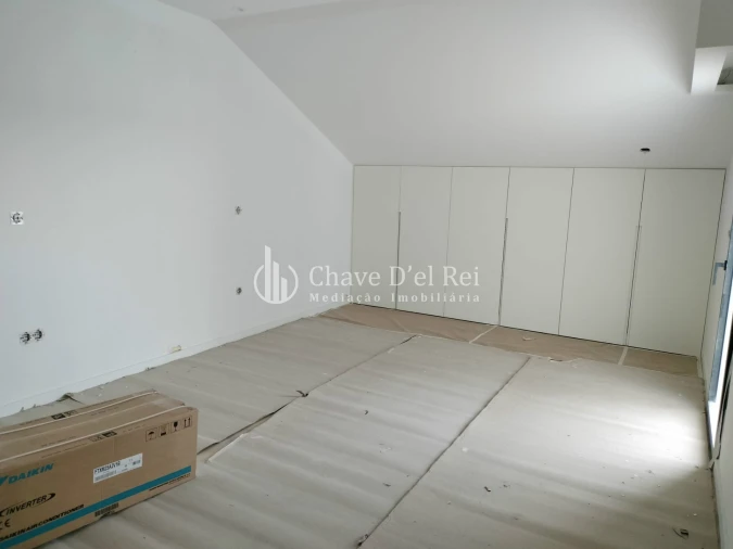 Apartamento T4 para Venda em Repeses e São Salvador Foto 11