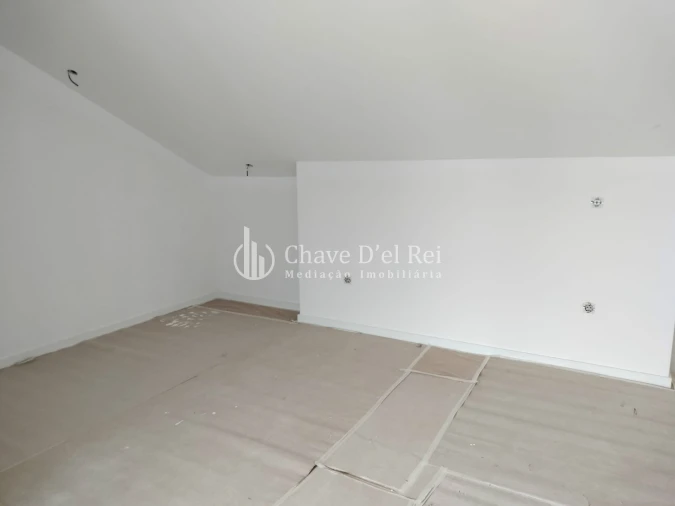 Apartamento T4 para Venda em Repeses e São Salvador Foto 15