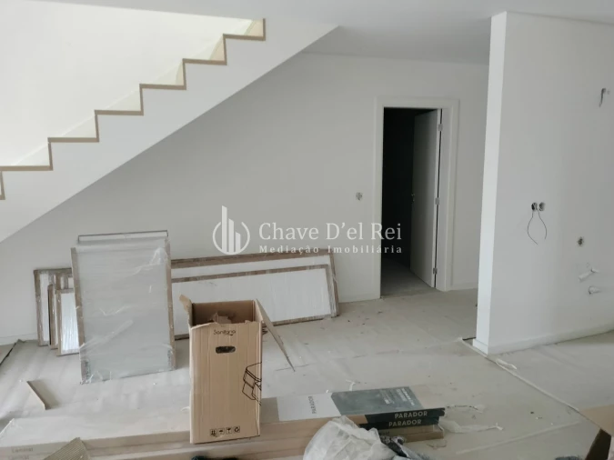 Apartamento T4 para Venda em Repeses e São Salvador Foto 8