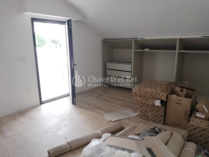 Apartamento T4 para Venda em Repeses e São Salvador Foto 12