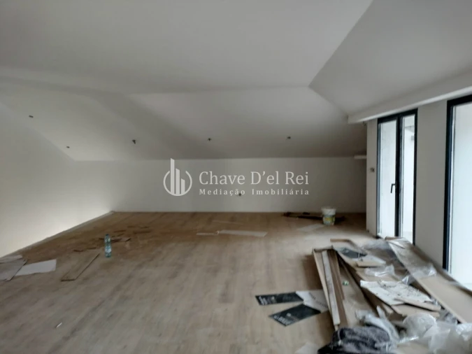 Apartamento T4 para Venda em Repeses e São Salvador Foto 10