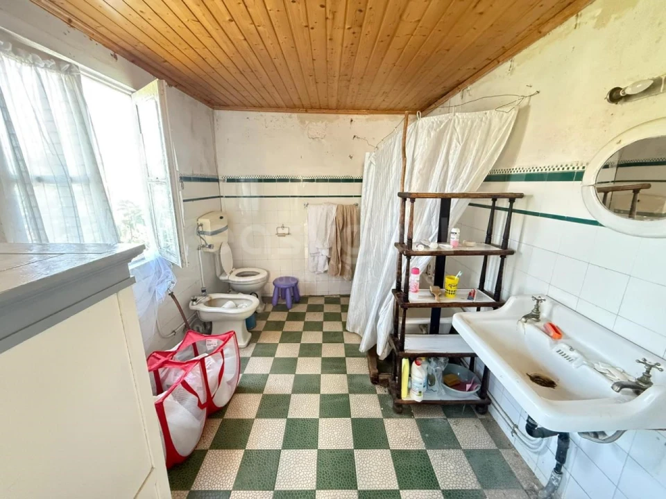 Moradia T6 para Venda em Numão Foto 21