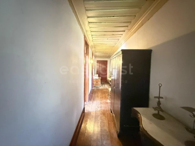 Moradia T6 para Venda em Numão Foto 18