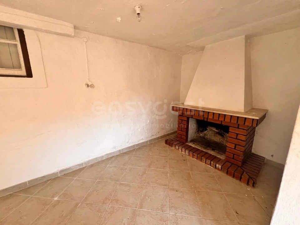 Moradia T3 para Venda em Assentiz Foto 6