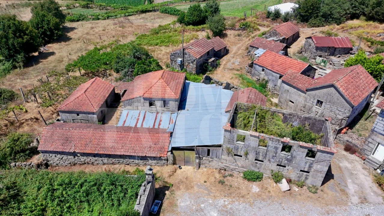 Moradia T3 para Venda em Abragão Foto 13