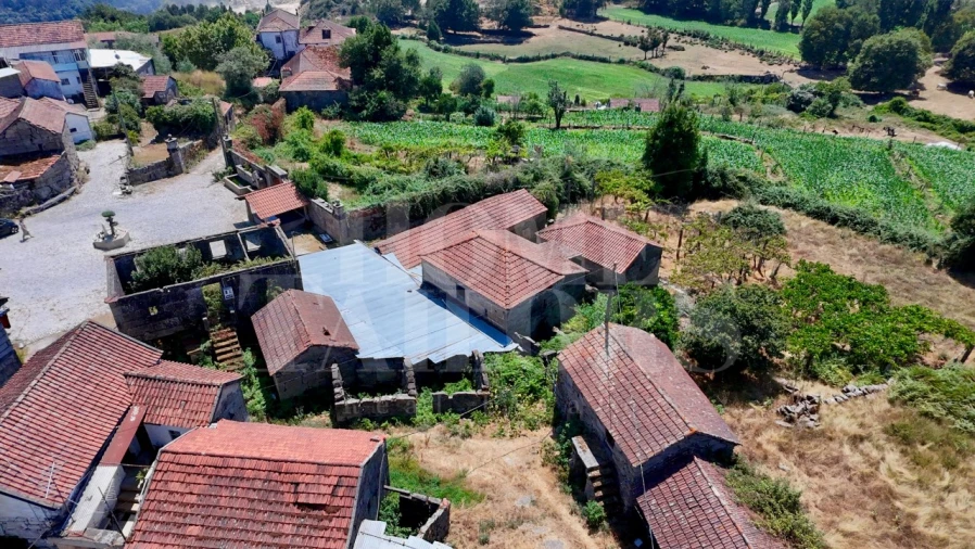 Moradia T3 para Venda em Abragão Foto 14