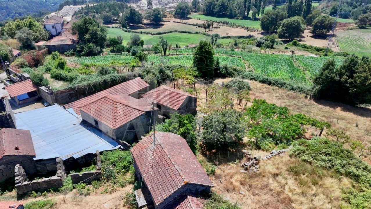 Moradia T3 para Venda em Abragão Foto 14