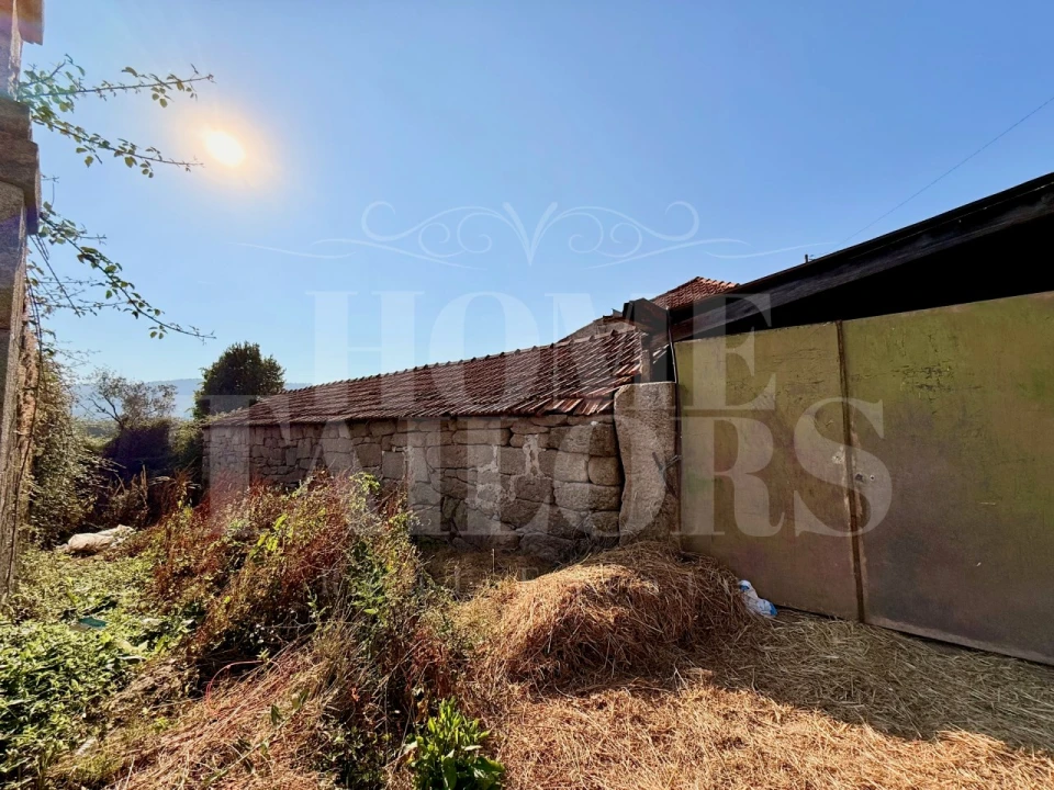 Moradia T3 para Venda em Abragão Foto 24