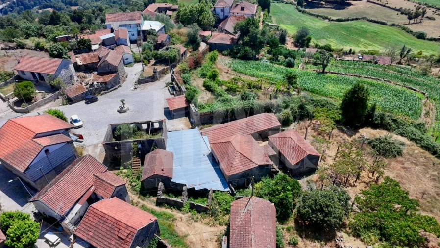 Moradia T3 para Venda em Abragão Foto 20