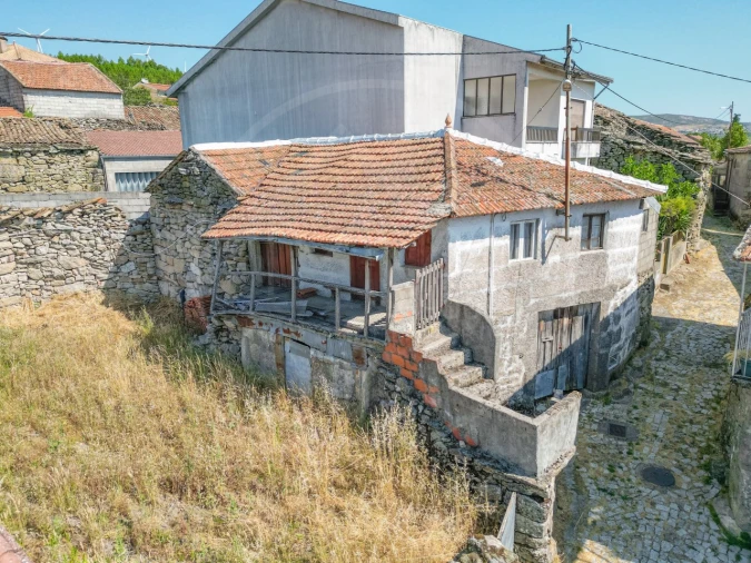 Moradia T3 para Venda em Vreia de Jales