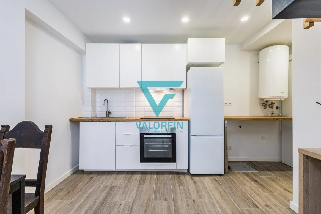 Moradia T4 para Venda em Alcobaça e Vestiaria Foto 5