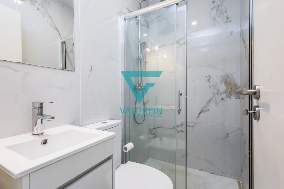 Moradia T4 para Venda em Alcobaça e Vestiaria Foto 16